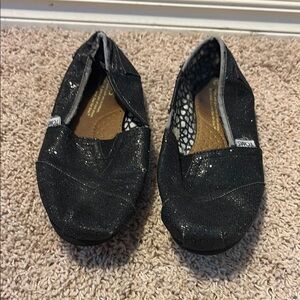Toms Black Moccasin Shoes with Sparkle Finish